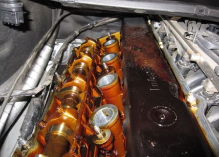 Как поменять масло в двигателе