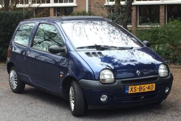Отзыв об автомобиле Renault Twingo Helios (1999 г.)
