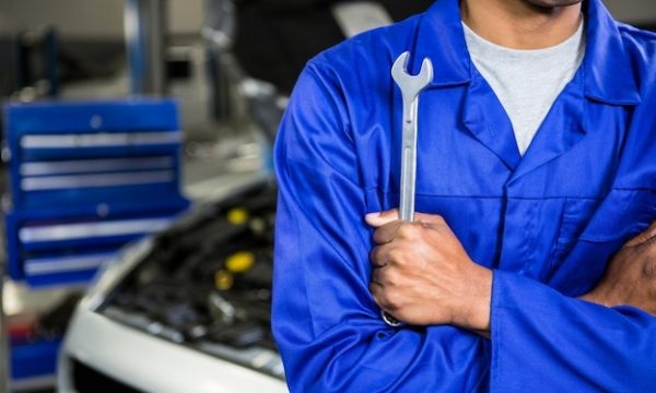 Профессиональный ремонт автомобилей Ford в Санкт-Петербурге